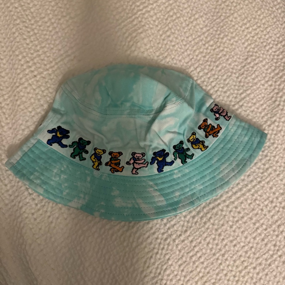 Colorful Bear Light Blue Bucket Hat